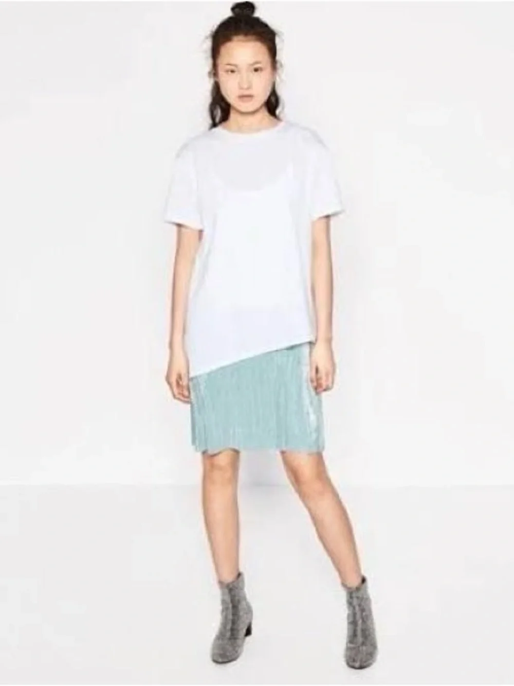 Zara Pleated Mint Green Midi dress - Size Large 1 piece